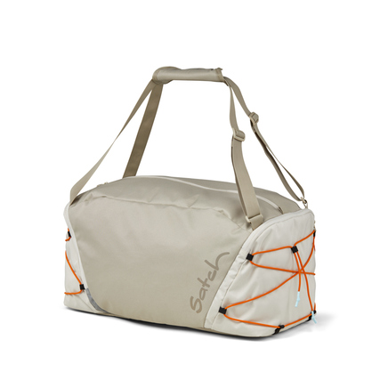 Beige Sporttasche mit orangefarbenen Akzenten und Tragegriffen, seitlich mit Gummiband.