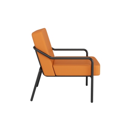 Seitenansicht eines orangen Sessel mit schwarzem Gestell aus Kunstleder im Innenbereich.