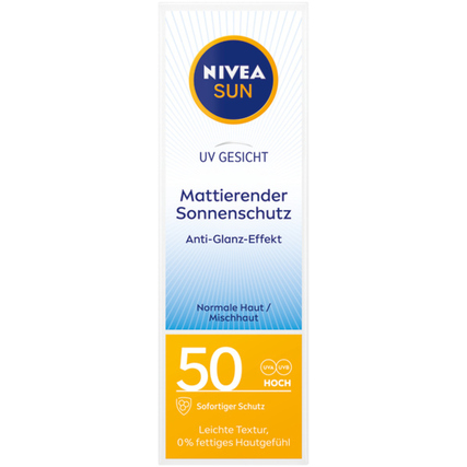 NIVEA SUN mattierender Sonnenschutz für das Gesicht mit Lichtschutzfaktor 50 in Verpackung.