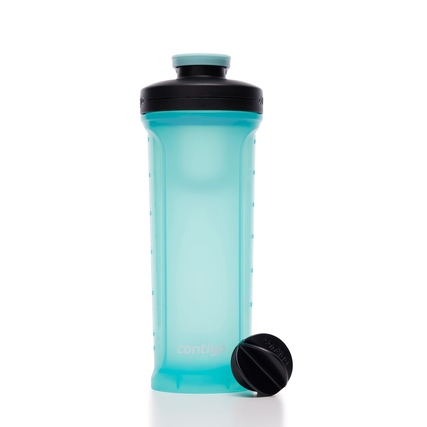 Mintfarbene Shakerflasche mit schwarzem Deckel und herausnehmbarem Silikondeckel.