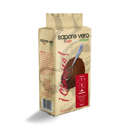Kaffeepackung mit gemahlenem Kaffee in der Geschmacksrichtung Sapore Vero Classico.