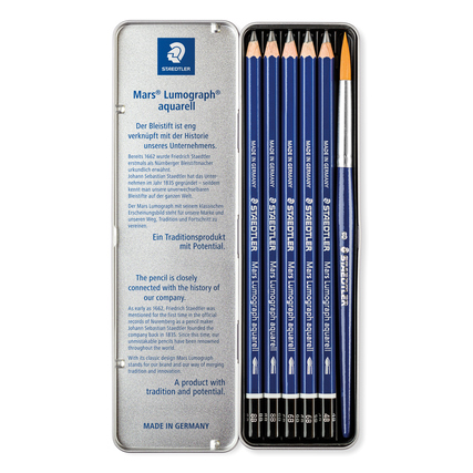 Set von sechs Aquarell-Bleistiften in einer Metallbox, Farbtöne 4B, 6B und 8B.