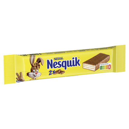 Zwei knusprige Waffeln in Milchschokolade-Hülle, verpackt in einer gelben Folie mit Markenlogo.