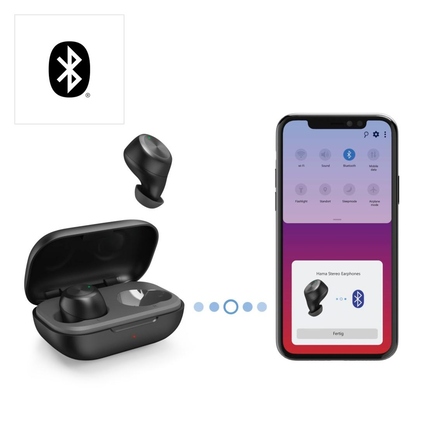 Bluetooth-Kopfhörer im Ladecase mit Smartphone, das zur Verbindung angezeigt wird.