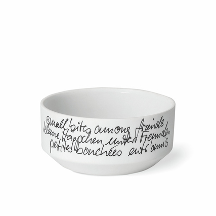 Weiße Schale mit handschriftlichem Schriftzug in Schwarz auf der Außenseite.