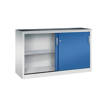 Stahl-Werkzeugschrank mit blauen Schiebetüren und zwei-Regalfächern in weißer Umrandung.