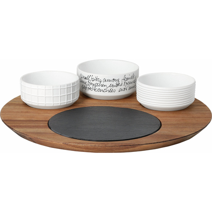 Servierset aus Akazienholz mit Schieferplatte und drei Porzellanschälchen in verschiedenen Größen.