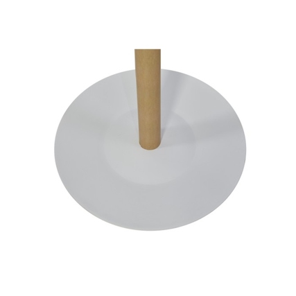 Sicht auf die Basis des ALBA Garderobenständers Nahow mit runder, weißer Fläche und Holzsäule.