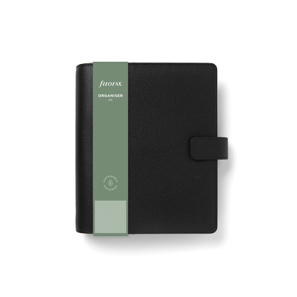 Schwarzer DIN A5 Organiser aus Kunstleder mit einem grünen Etikett.