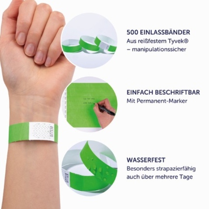 Neongrünes Einlassband aus Tyvek mit beschriftbarem Bereich auf einem Handgelenk.