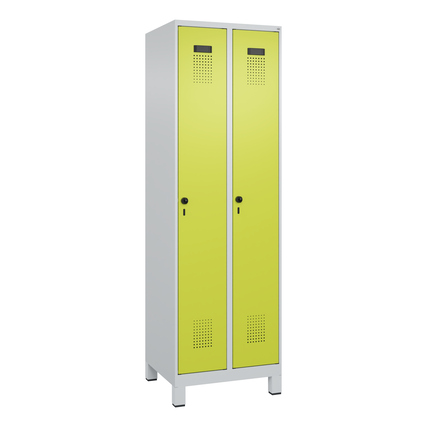 C+P Kleiderspind Evolo PLUS 600 x 1.950 x 500 mm (B x H x T) 2 Abteile Stahl Farbe der Front: clowngrün Farbe des Korpus: lichtgrau
