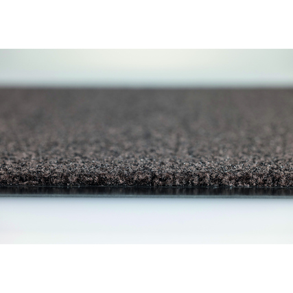 Graubraune Schmutzfangmatte mit geschnittenem Flor und umlaufendem Rand in Detailansicht.