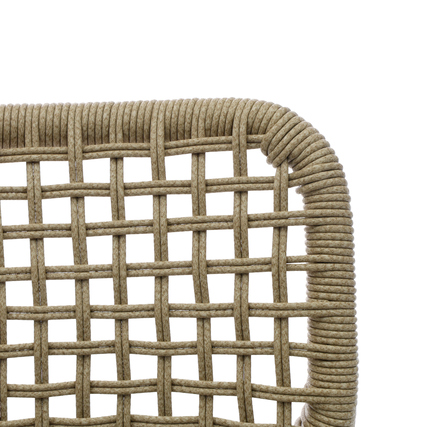 Barhocker mit geflochtenem Sand-Finish, geeignet für Event- und Gastronomiebereich.
