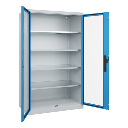 Lichtblauer Werkzeugschrank mit offenen Türen und verstellbaren Regalen im Inneren.