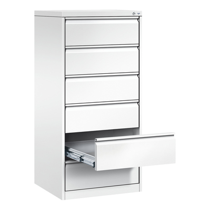 Weißer Karteischrank mit fünf Schubladen, eine Schublade leicht geöffnet.