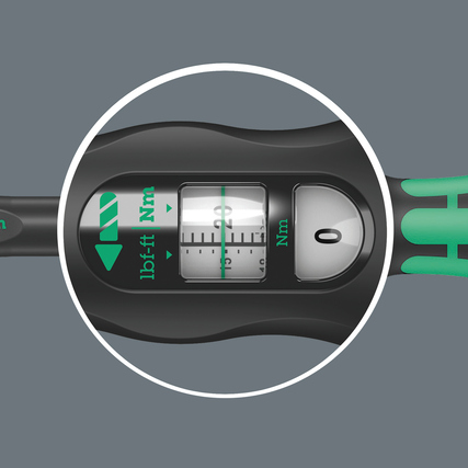 Drehmomentschlüssel mit Skala und Griffeinstellung im Wera Design auf grauem Hintergrund.