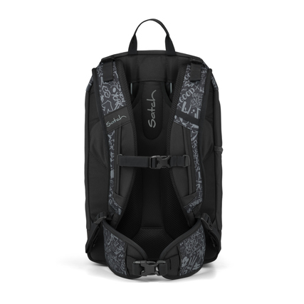 Schulrucksack in reduzierter, schwarzer Design mit verstellbaren Tragegurten und Rückenpolsterung.
