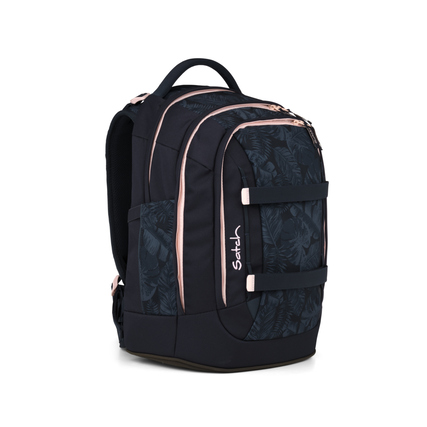 Schulrucksack Satch im Design Midnight Jungle mit zwei großen Außentaschen und gepolstertem Rücken.