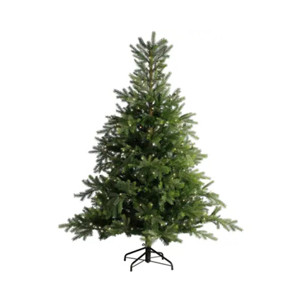 Lichterkette über einem dekorierten Weihnachtsbaum in einem festlichen Ambiente.