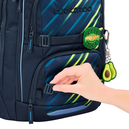 COOCAZOO Schulrucksack PORTER in Fast Lime mit abnehmbaren Schnallen und Schlüsselanhänger.
