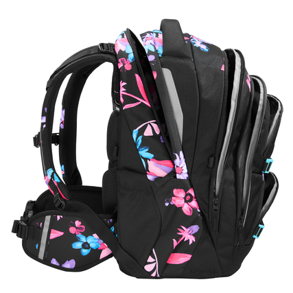 Schulrucksack mit floralem Design, ergonomischer Form und mehreren Fächern für optimalen Stauraum.