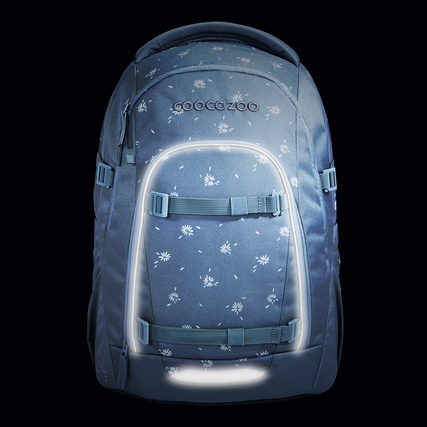 Schulrucksack von COOCAZOO mit blauen Blumenmotiven und reflektierenden Streifen.