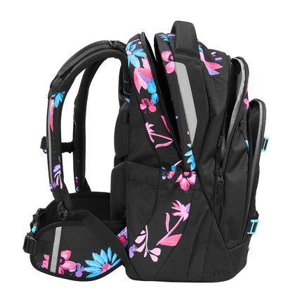 Schulrucksack COOCAZOO MATE Floral Artnight in seitlicher Ansicht mit ergonomischem Design.