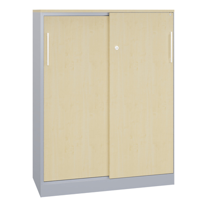 C+P Flügeltürenschrank Asisto 1.000 x 1.310 x 435 mm (B x H x T) 2 Fachböden Stahl Farbe der Front: königsahorn Farbe des Korpus: weißaluminium