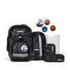 ergobag Schulranzen pack REFLEX GLOW 28 x 40 x 25 cm (B x H x T) 20l Magnetschnalle inkl. Sportrucksack, Heftbox, Federmäppchen (gefüllt mit Lyra Stiften), Schlampermäppchen, 4 x Klettie Gewicht: 1.100g 100 % Polyester schwarz Super ReflektBär