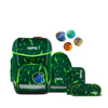 ergobag Schulranzen cubo LUMI 28 x 38 x 25 cm (B x H x T) 19l Magnetschnalle inkl. Sportbeutel, Federmäppchen (gefüllt mit Lyra Stiften), Schlampermäppchen, 4 x Klettie Gewicht: 1.100g 100 % Polyester grün Bärtastisch