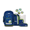 ergobag Schulranzen maxi 28 x 43 x 25 cm (B x H x T) 24l Magnetschnalle inkl. Sportrucksack, Federmäppchen (gefüllt mit Lyra Stiften), Schlampermäppchen, 4 x Klettie Gewicht: 1.100g 100 % Polyester dunkelblau SpitzenreitBär