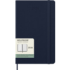 Blaues Hardcover-Buchkalender 2026 mit markierter Jahreszahl und Etikett.