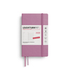 Buchkalender Pocket DIN A6 2026 in dusty rose mit Lesezeichen und Datenübersicht auf dem Cover.